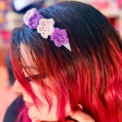 Cerchietto Fiori Uncinetto Dark Floral Accessorio Capelli Fatto a Mano Viola Lilla Gotico Idea Regalo