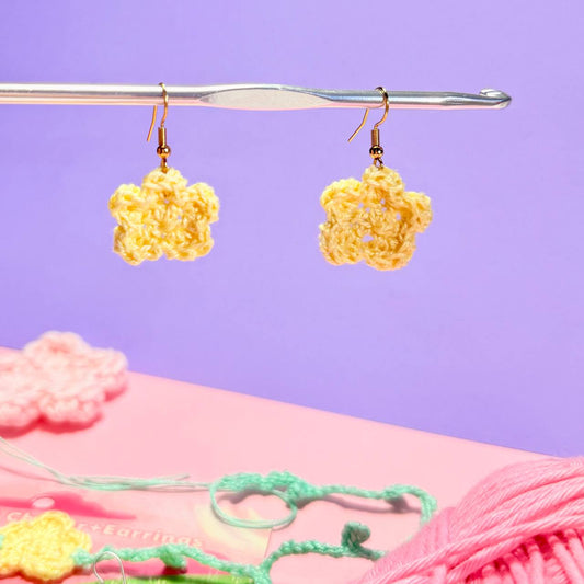 Orecchini Fiorellino Uncinetto Giallo – Acciaio Inossidabile Handmade