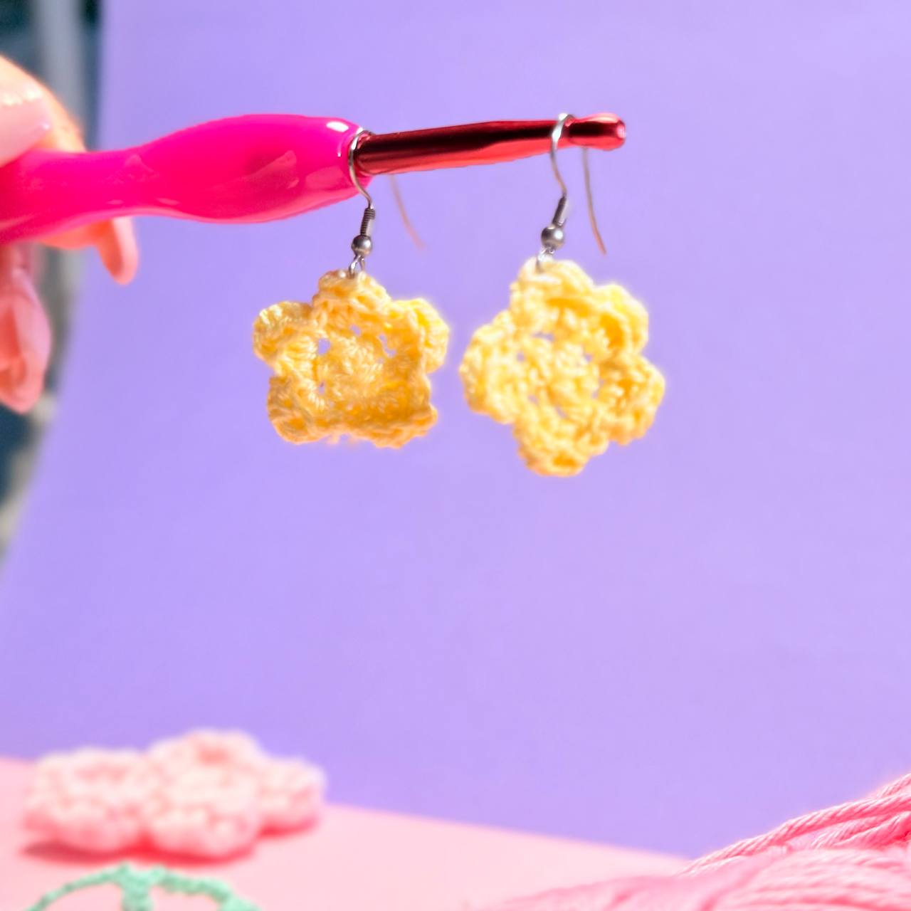 Orecchini Fiorellino Uncinetto Giallo – Acciaio Inossidabile Handmade