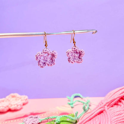 Set Choker + Orecchini Fiorellino Uncinetto Lilla – Acciaio Inossidabile Handmade