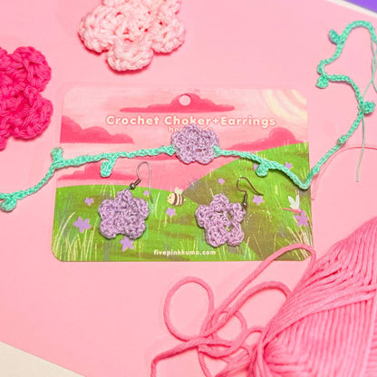 Set Choker + Orecchini Fiorellino Uncinetto Lilla – Acciaio Inossidabile Handmade